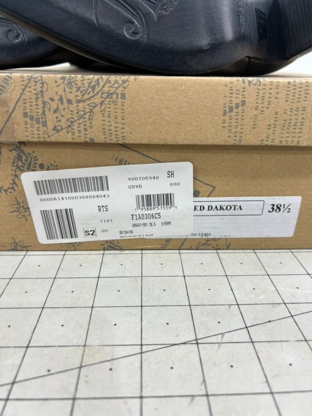 Free People Studded Dakota Heel Boot (Black) Women's Sz. 8.5 NEW - Picture 6 of 7